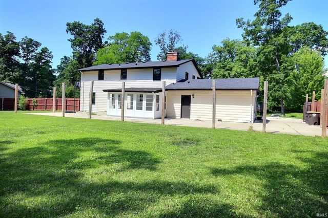 8120 Manor Drive, Fort Wayne, IN 46825