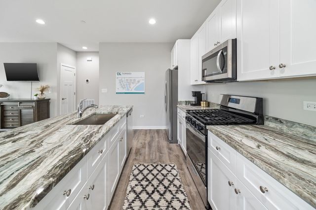 1220 Gillespie Lane, Yorkville, IL 60560