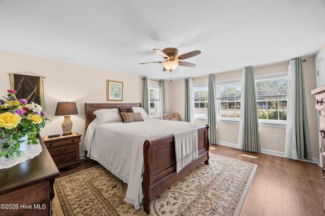 7108 Carolina Beach Road, Wilmington, NC 28412