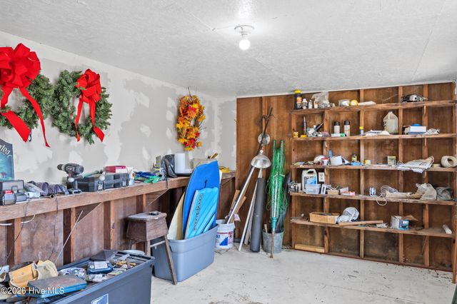 7108 Carolina Beach Road, Wilmington, NC 28412