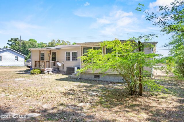 7108 Carolina Beach Road, Wilmington, NC 28412