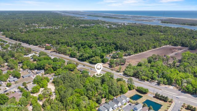 7108 Carolina Beach Road, Wilmington, NC 28412