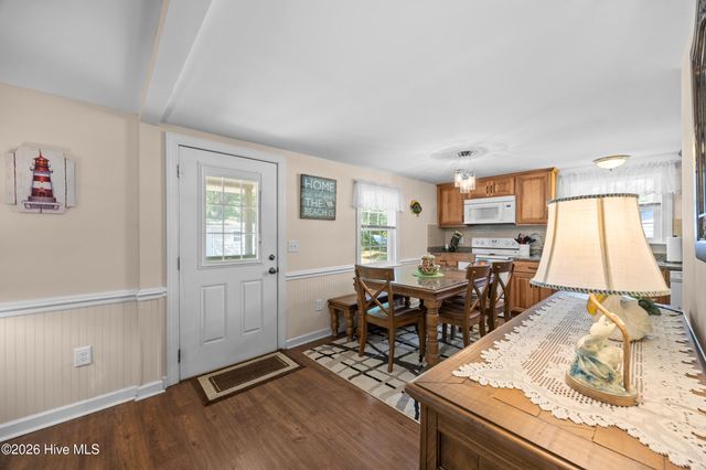 7108 Carolina Beach Road, Wilmington, NC 28412