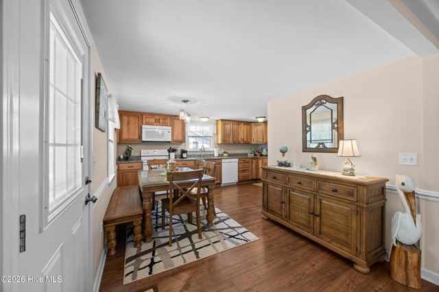 7108 Carolina Beach Road, Wilmington, NC 28412