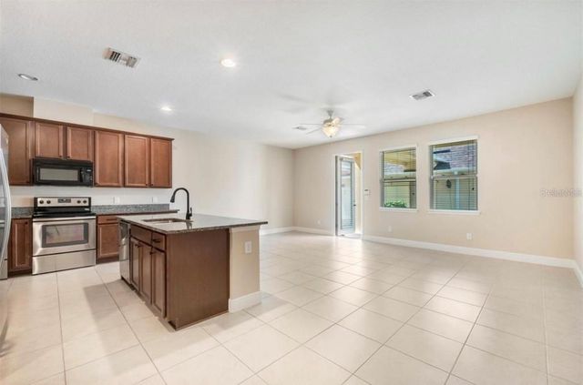 8642 VIA TAVOLERIA WAY, Windermere, FL 34786