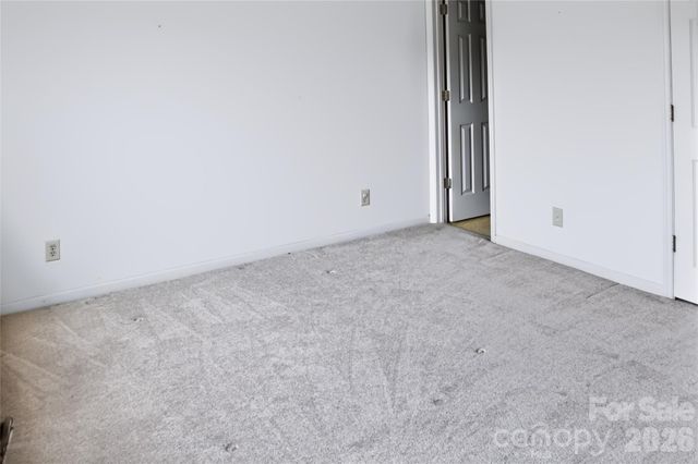 6805 Cabot Circle, Charlotte, NC 28226