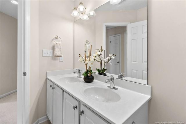 260 Advance Drive, Lillington, NC 27546