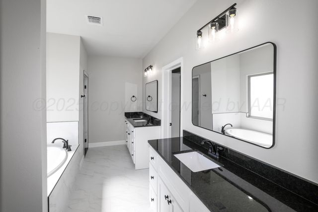 26 BUCKSTON Drive, Canyon, TX 79015