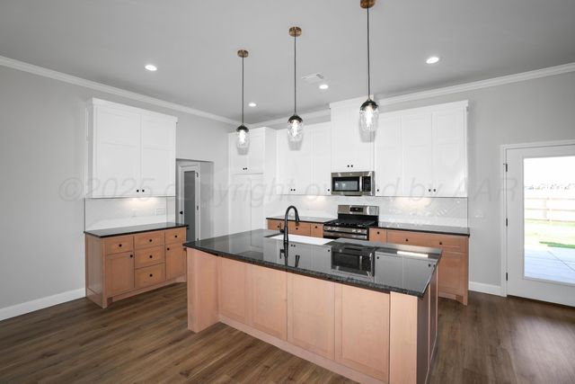 26 BUCKSTON Drive, Canyon, TX 79015