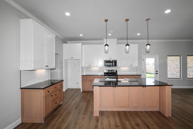 26 BUCKSTON Drive, Canyon, TX 79015