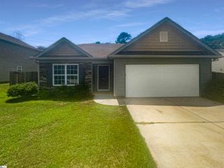 637 Duncan Station Drive, Duncan, SC 29334