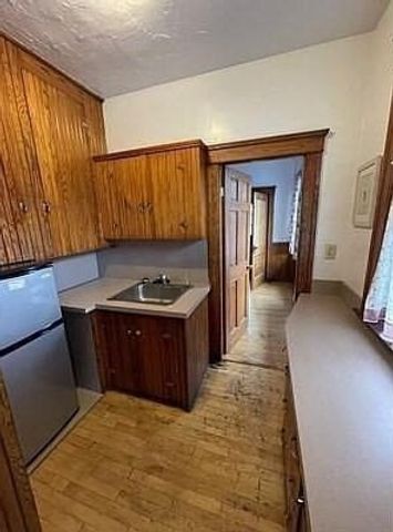 46 Wachusett, Worcester, MA 01609