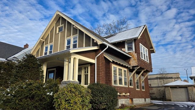 46 Wachusett, Worcester, MA 01609