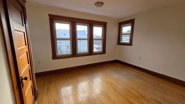 46 Wachusett, Worcester, MA 01609