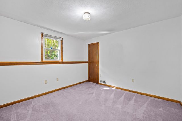 129 Forest St, Franklin, MA 02038