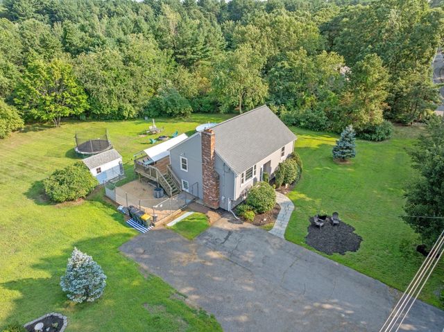 129 Forest St, Franklin, MA 02038