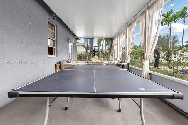 790 NW 16th Pl, Pompano Beach, FL 33060