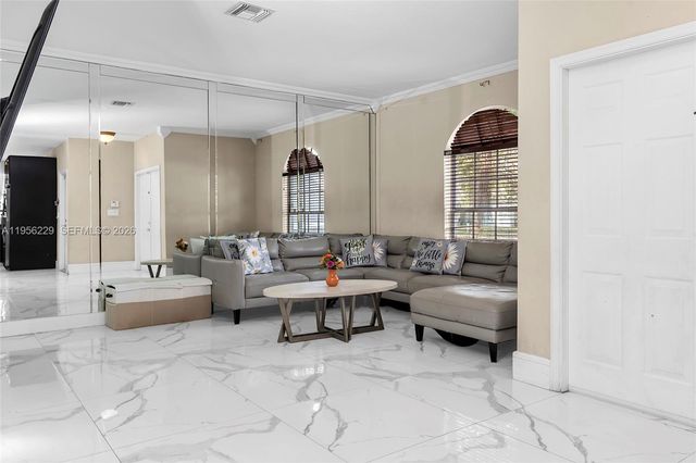 790 NW 16th Pl, Pompano Beach, FL 33060