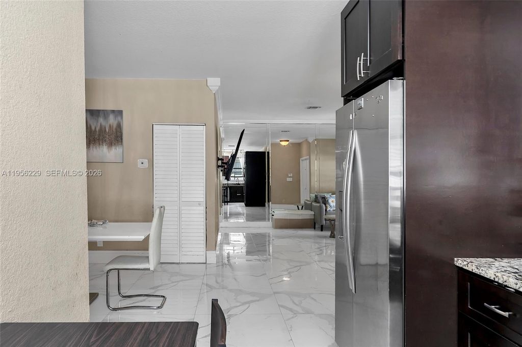 Image 12 of property listing at 790 NW 16th Pl, Pompano Beach, FL 33060