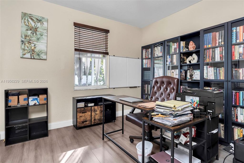 Image 18 of property listing at 790 NW 16th Pl, Pompano Beach, FL 33060