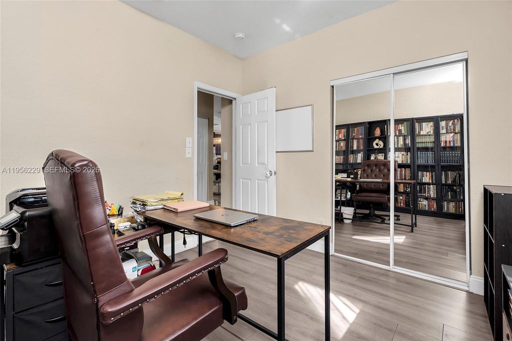 Image 19 of property listing at 790 NW 16th Pl, Pompano Beach, FL 33060