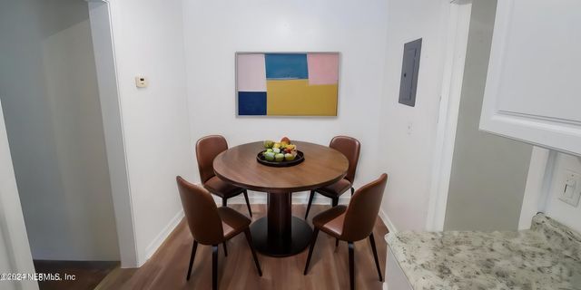 2050 DELLWOOD Avenue 3, Jacksonville, FL 32204