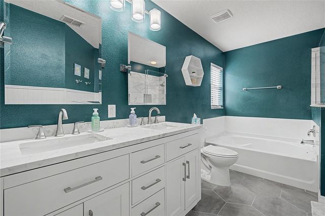 3908 BRILEY LOOP, Land O Lakes, FL 34638