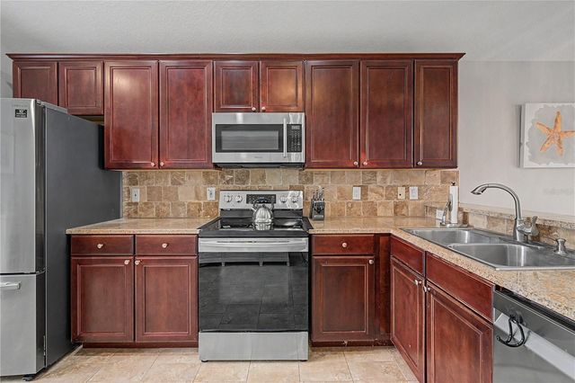 3908 BRILEY LOOP, Land O Lakes, FL 34638