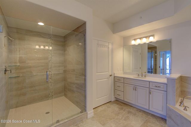 1465 S Harbor City Boulevard 404, Melbourne, FL 32901