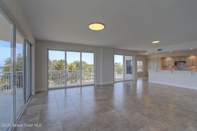 1465 S Harbor City Boulevard 404, Melbourne, FL 32901