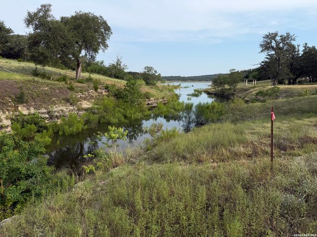 2631 Island View, Canyon Lake, TX 78133