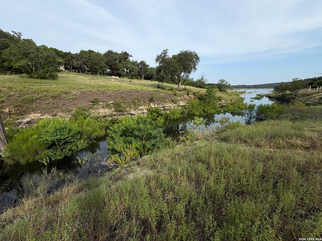 2631 Island View, Canyon Lake, TX 78133