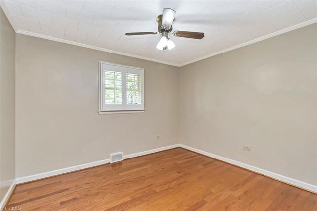 201 Oakwoods Lane, Wilkesboro, NC 28697