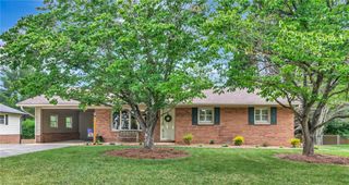 201 Oakwoods Lane, Wilkesboro, NC 28697