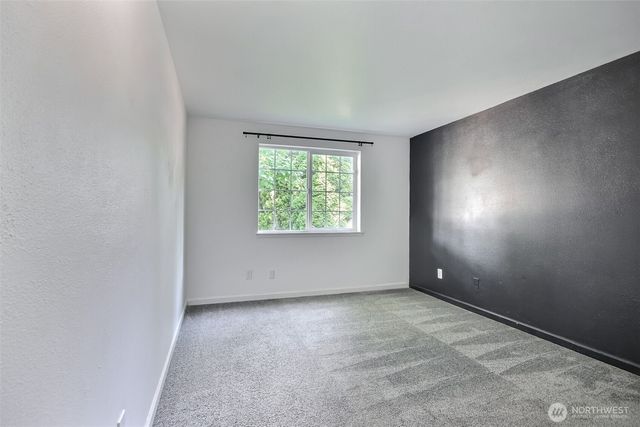 524 Brown Street SE, Orting, WA 98360