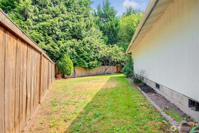 524 Brown Street SE, Orting, WA 98360