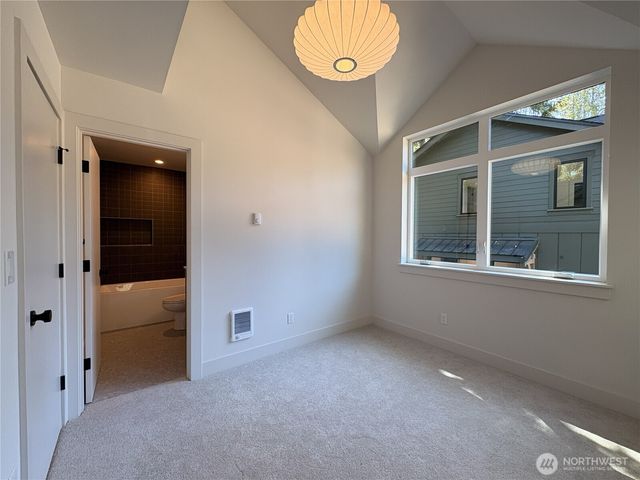 3024 NE 95th Street, Seattle, WA 98115
