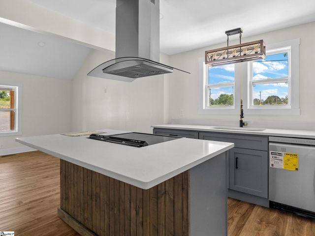 605 Gray Street, Woodruff, SC 29388