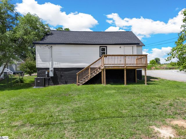 605 Gray Street, Woodruff, SC 29388
