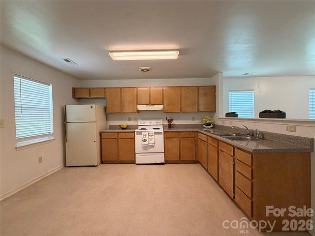 3125 Amay James Avenue, Charlotte, NC 28208