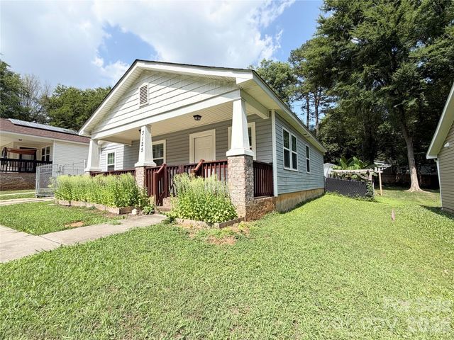 3125 Amay James Avenue, Charlotte, NC 28208