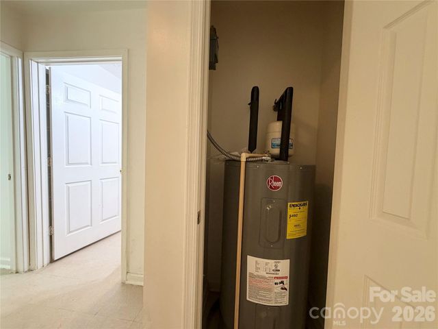 3125 Amay James Avenue, Charlotte, NC 28208