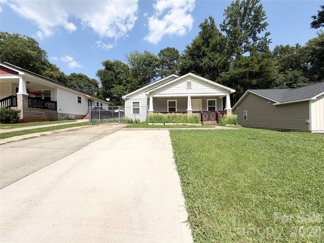 3125 Amay James Avenue, Charlotte, NC 28208