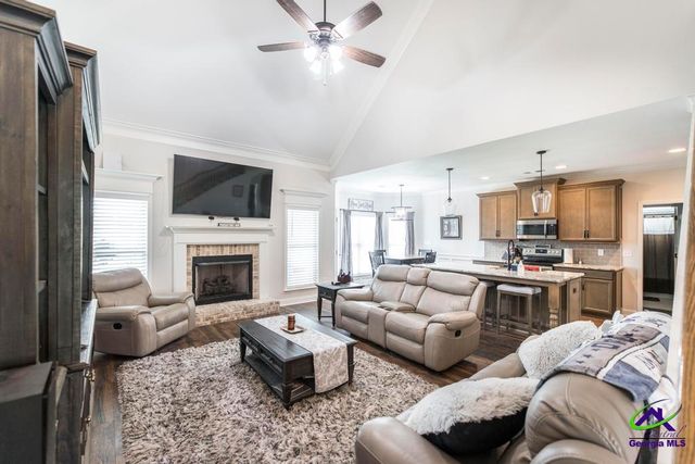241 Lannington Drive, Lizella, GA 31052