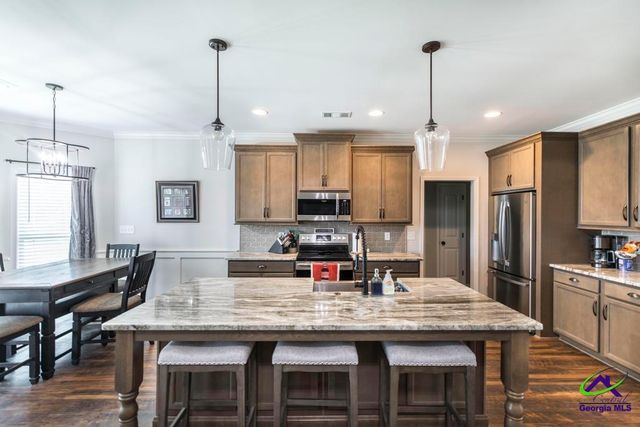 241 Lannington Drive, Lizella, GA 31052