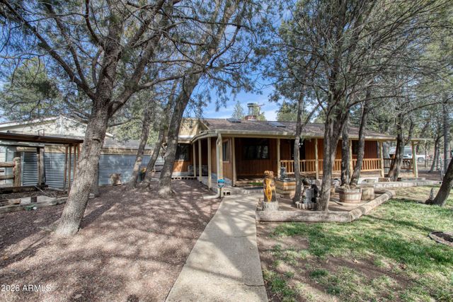 2233 Oakwood Drive, Lakeside, AZ 85929