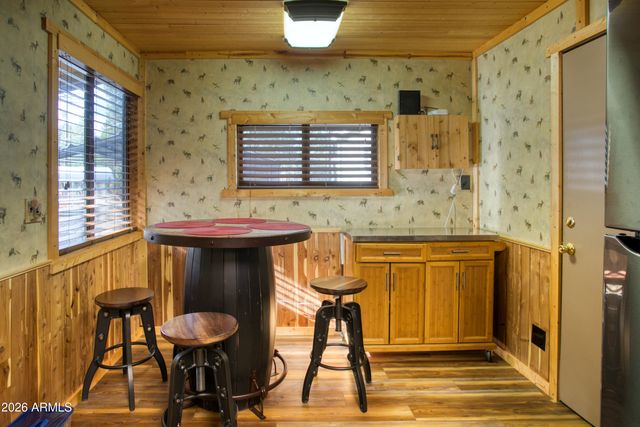 2233 Oakwood Drive, Lakeside, AZ 85929