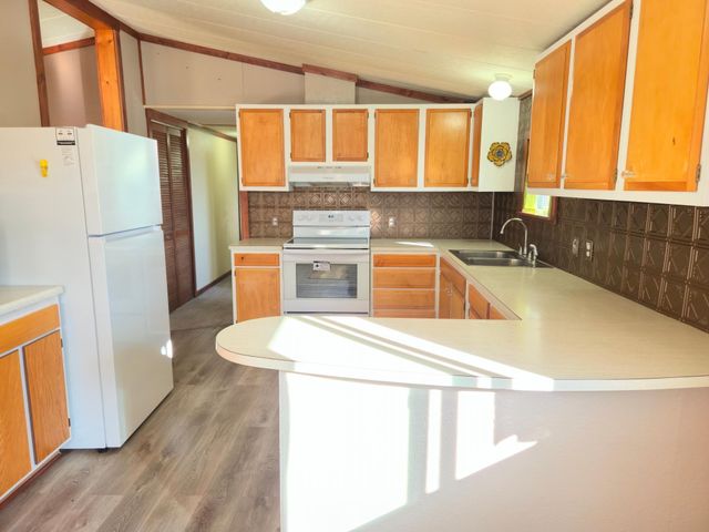 23837 State 200, Hendrickson Twp, MN 56461