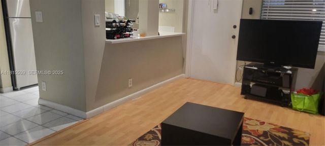 1958 Monroe Street 107, Hollywood, FL 33020