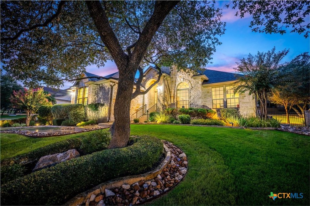 861 Santa Cruz, New Braunfels, TX 78132